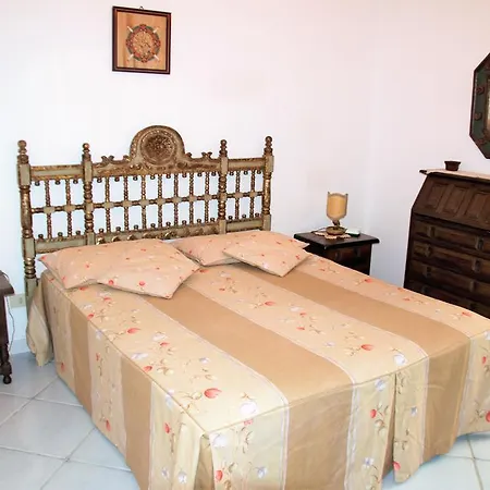 Casa Calosirto Holiday home *
